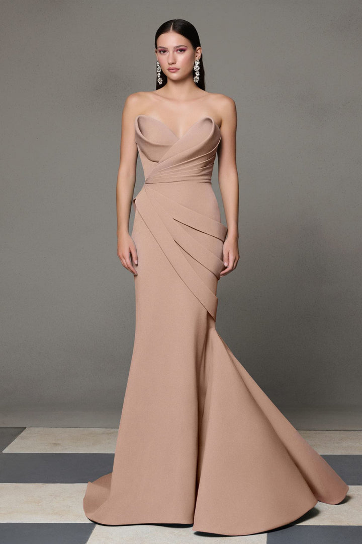 MNM Couture N0637