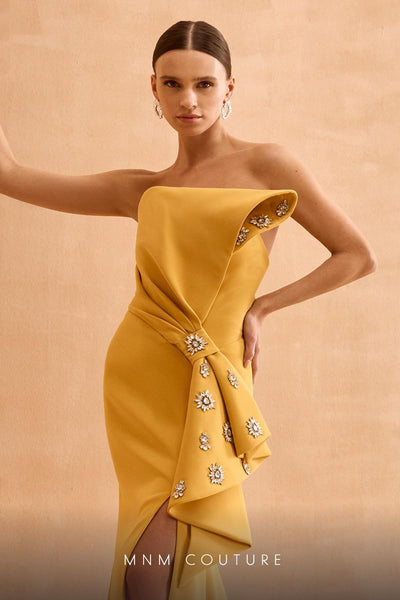 MNM Couture V02031