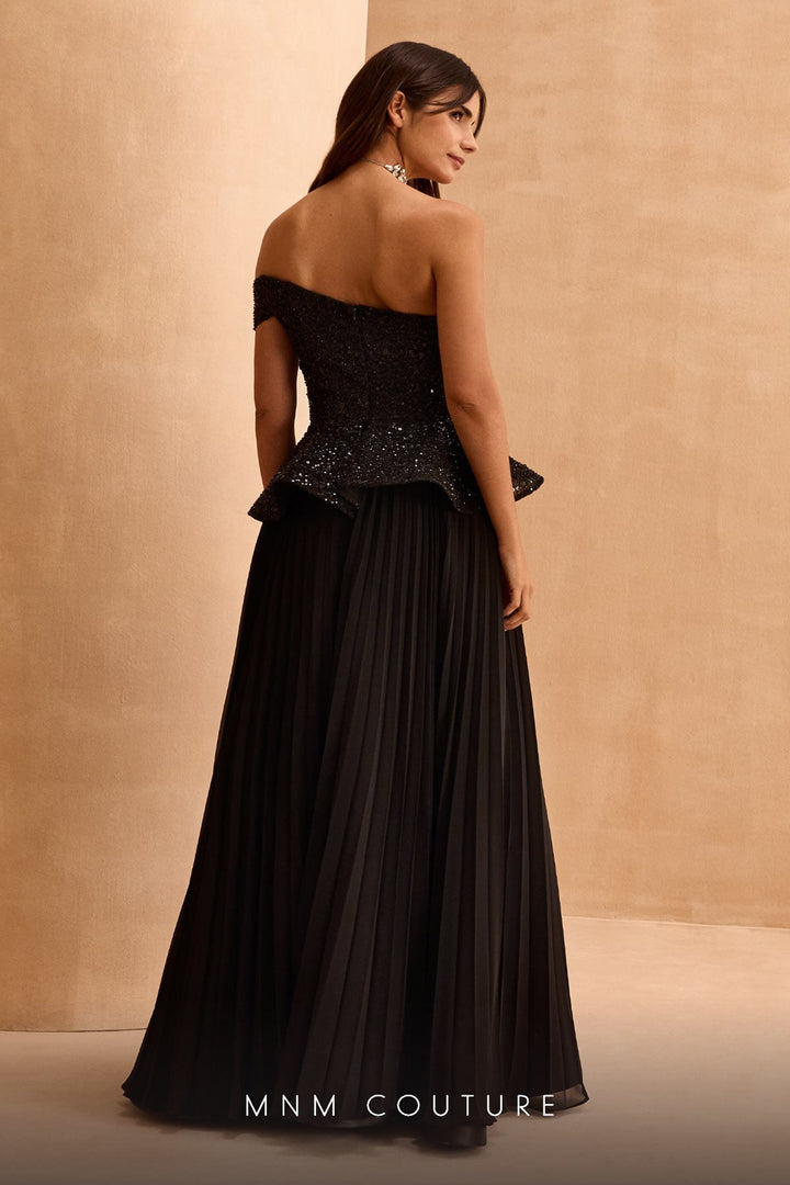 MNM Couture V07282
