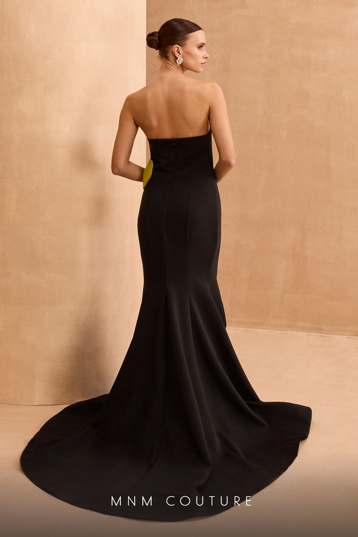 MNM Couture V07421