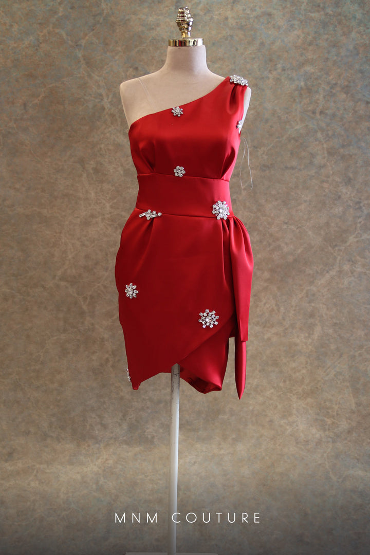 MNM Couture V6433
