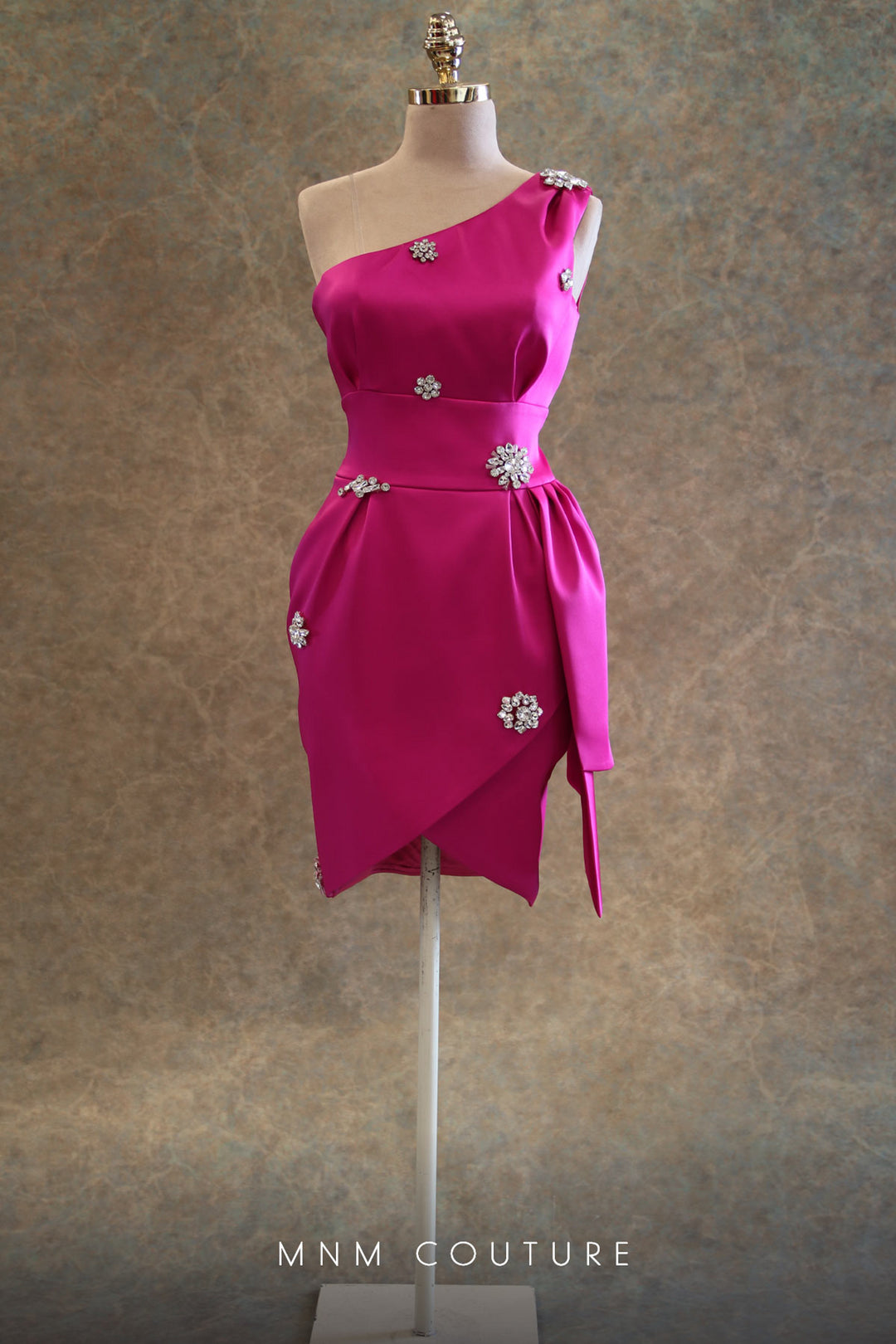 MNM Couture V6433