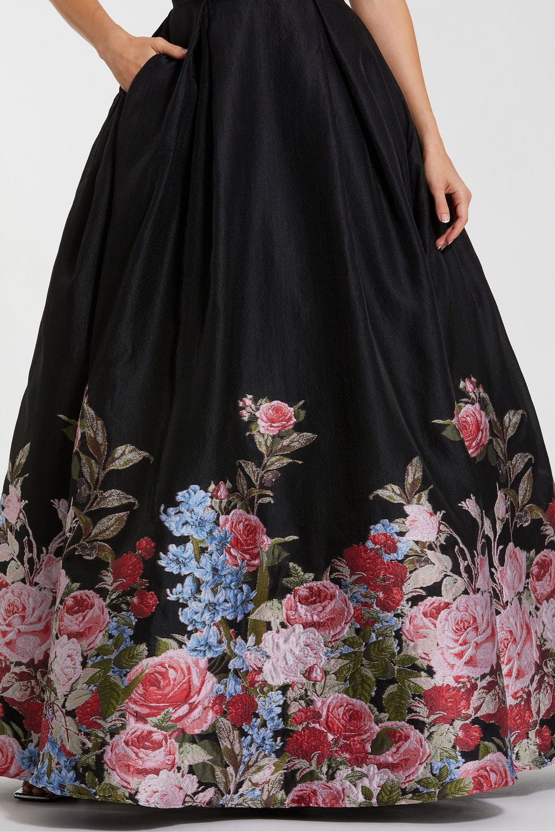 Mac Duggal 11970