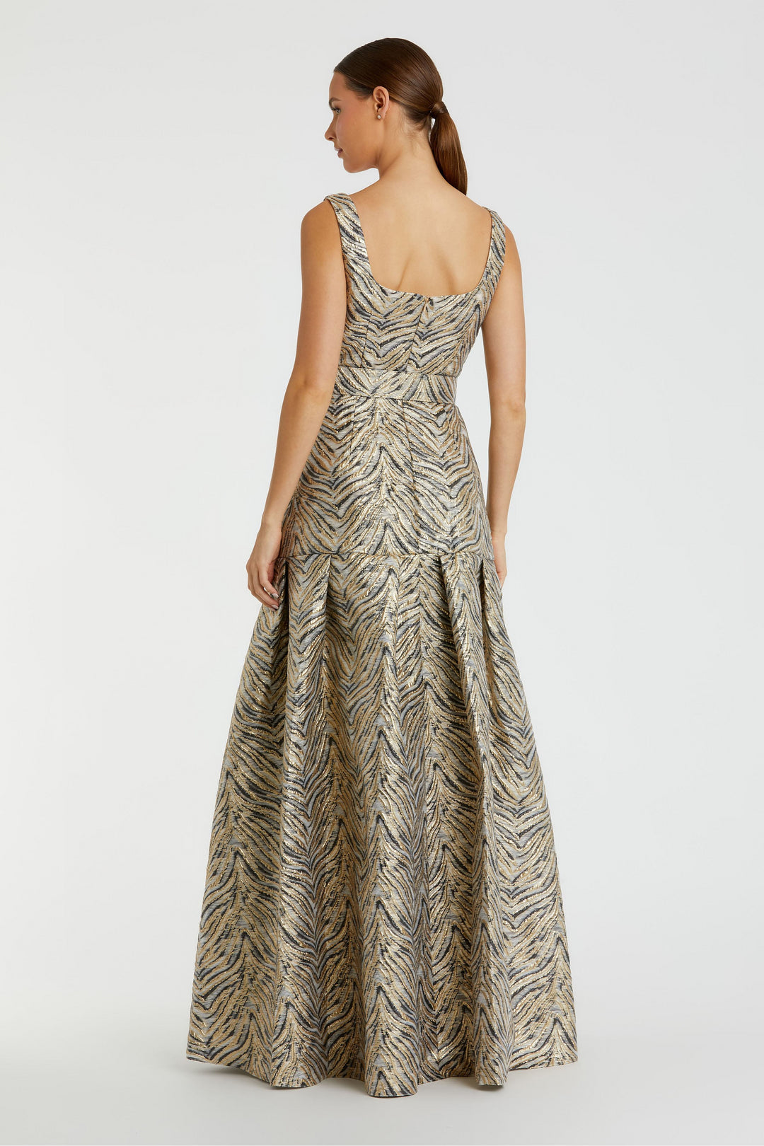 Mac Duggal 21054