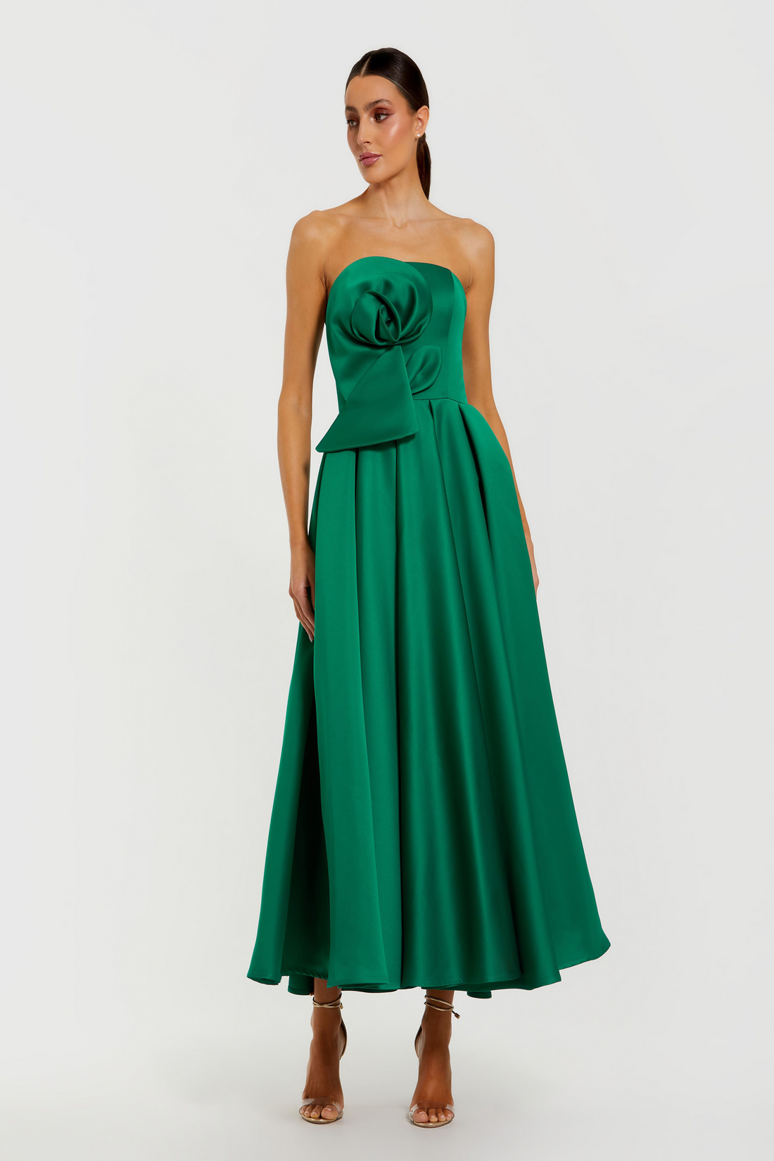 Mac Duggal 2330 – Cocktail Dress - Luxe Satin Elegance
