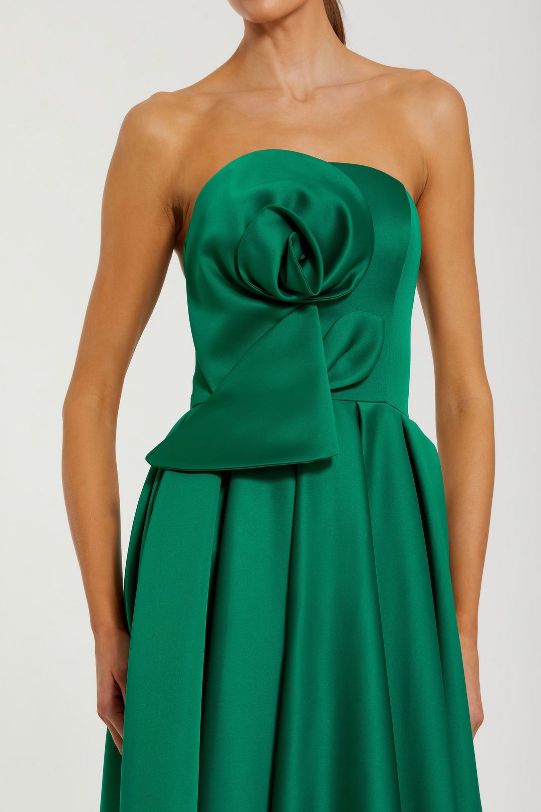 Mac Duggal 2330