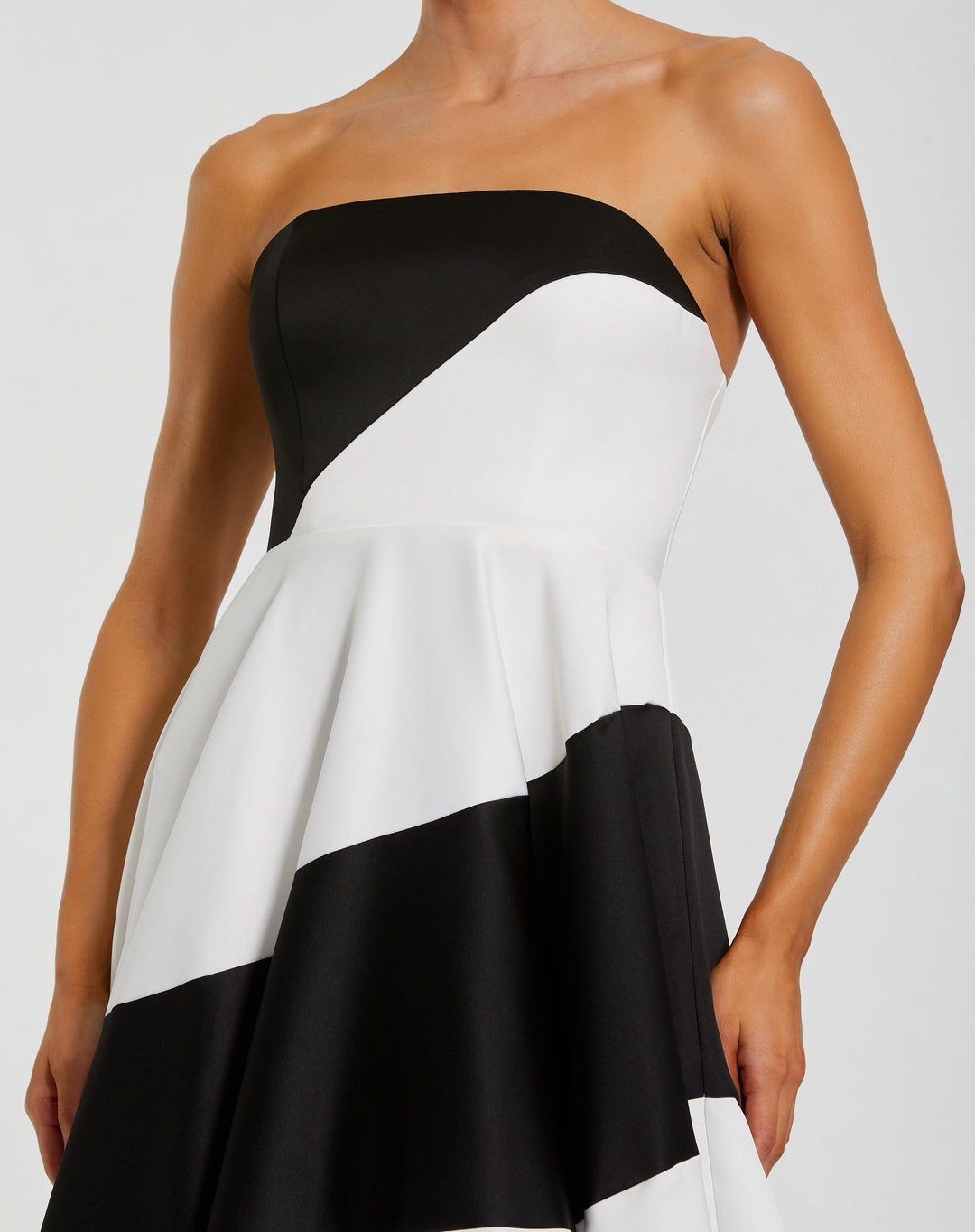 Mac Duggal 56190