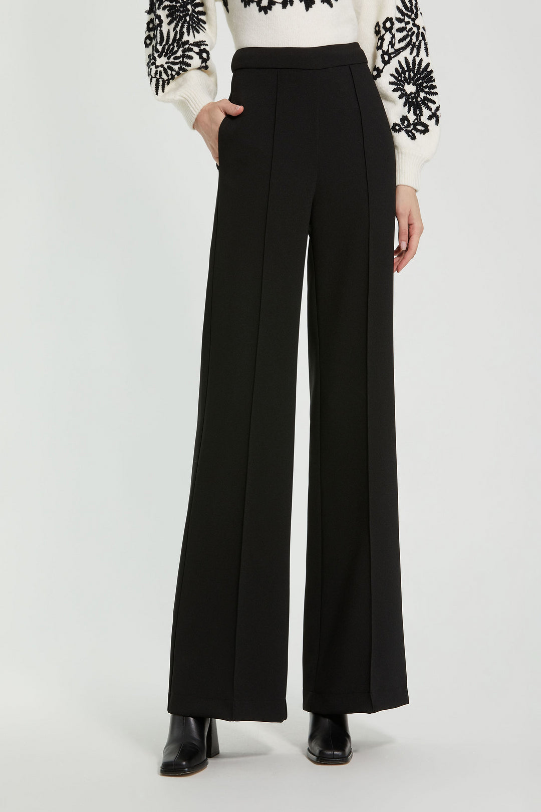 Mac Duggal R21017