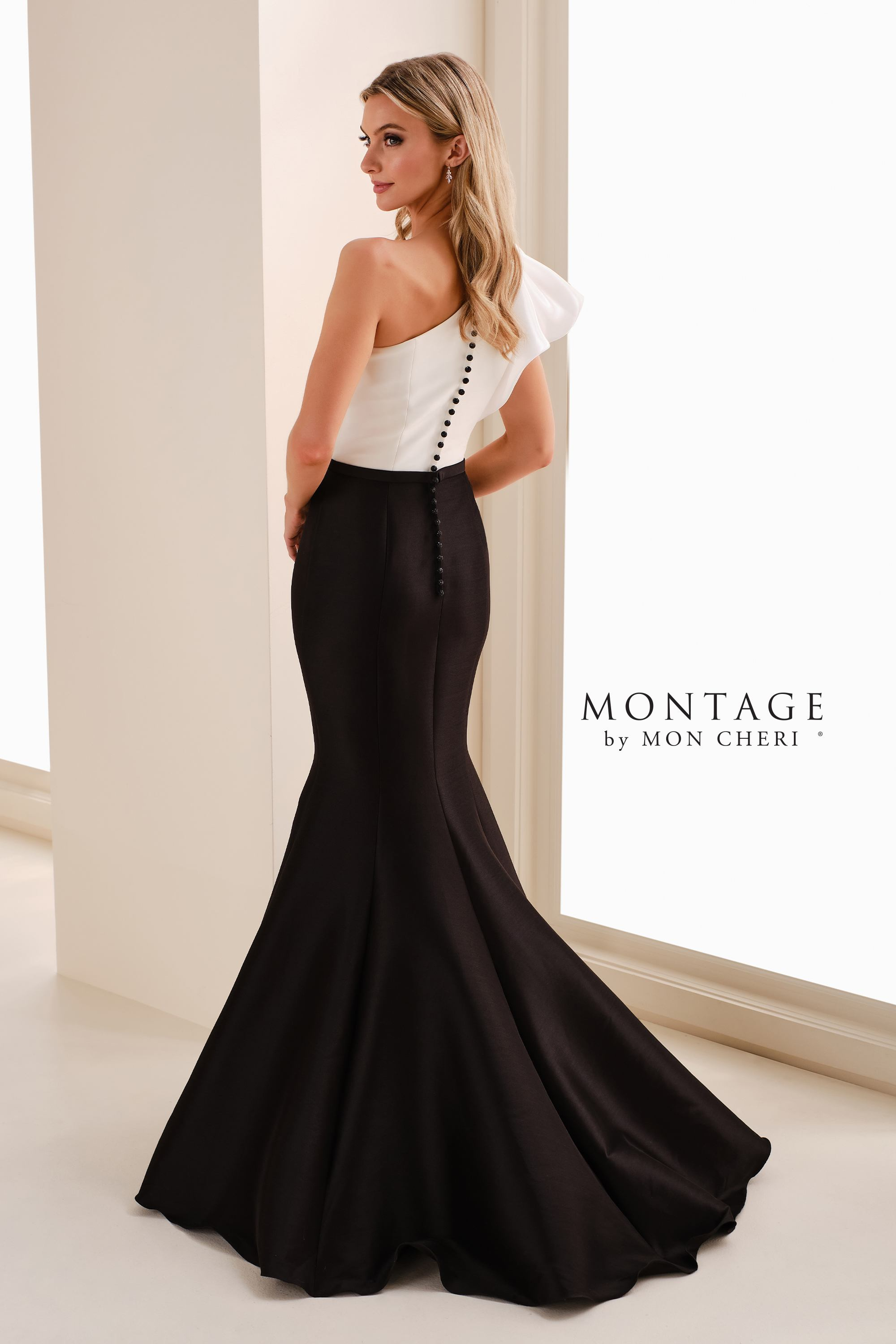 Mon Cheri Montage M4206 Mermaid Gown - Luxury Fit – Mydressline