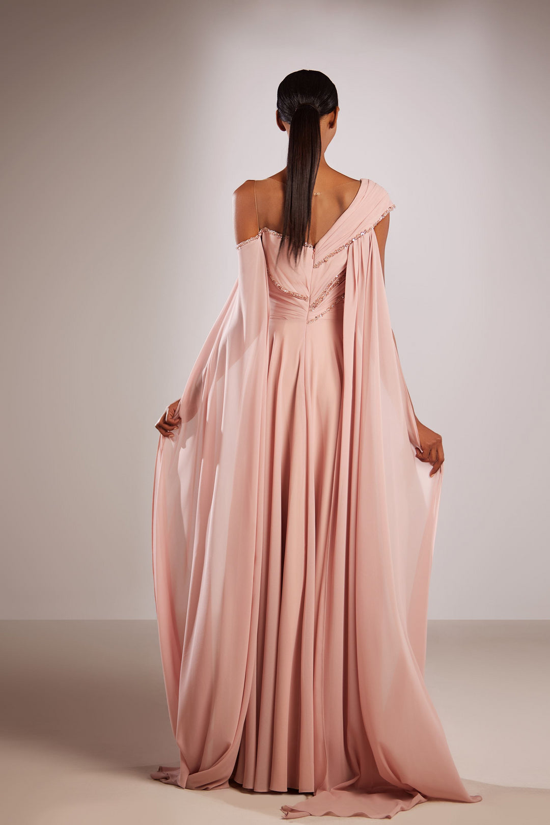 ريفيري كوتور FW204