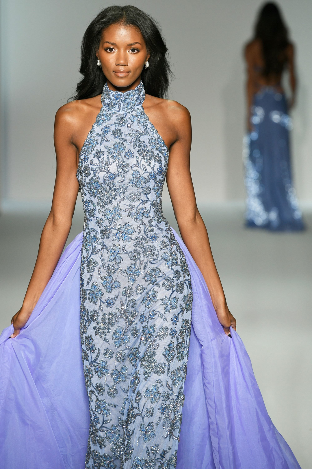 Turtle Neckline Dresses and Gowns Mydressline Turtle Neckline Dresses and Gowns Mydressline