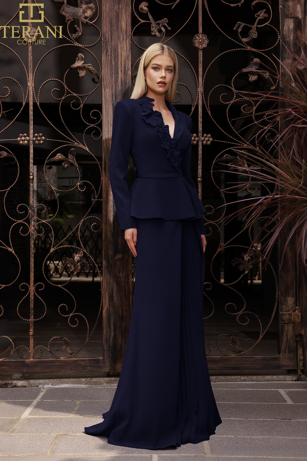 Shawl Collar Neckline Dresses and Gowns Mydressline Shawl Collar Neckline Dresses and Gowns Mydressline