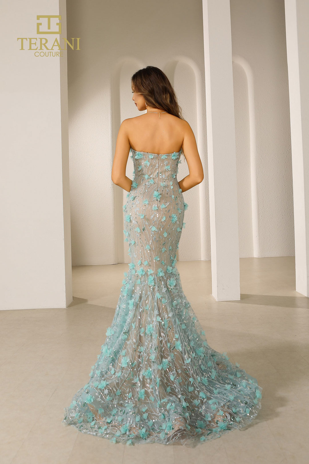 Terani Couture 251P4379
