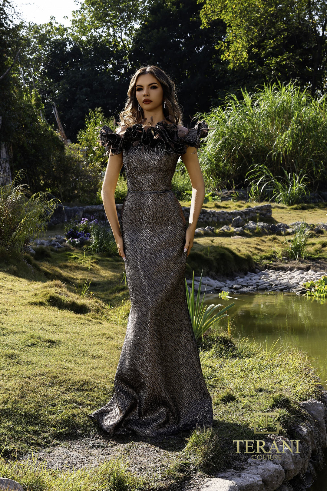 Terani Couture 252E5156