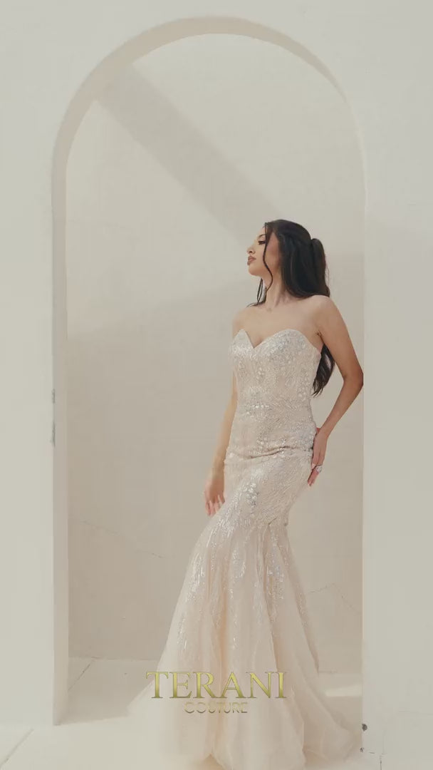 Terani Couture 241P2219