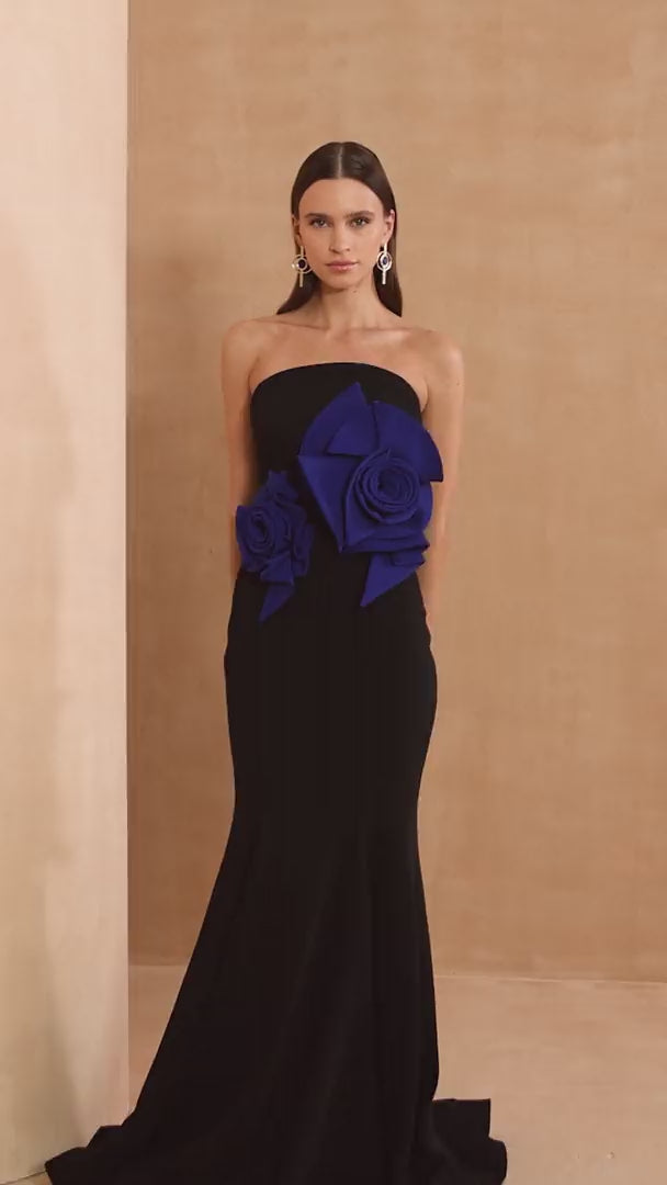 MNM Couture V07456