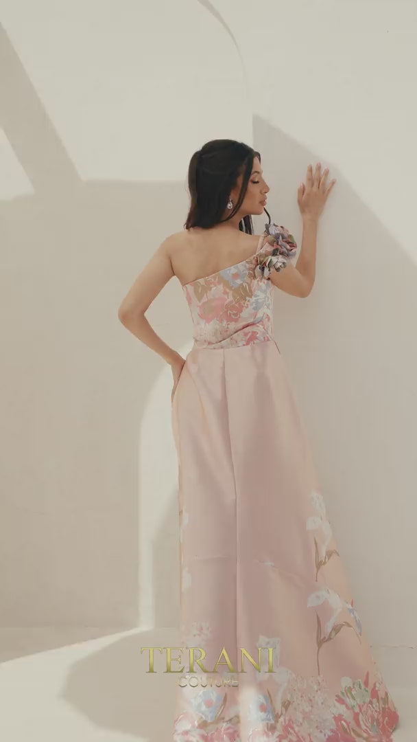 Terani Couture 241E2453