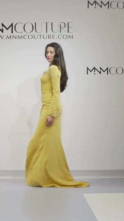 MNM Couture V02030
