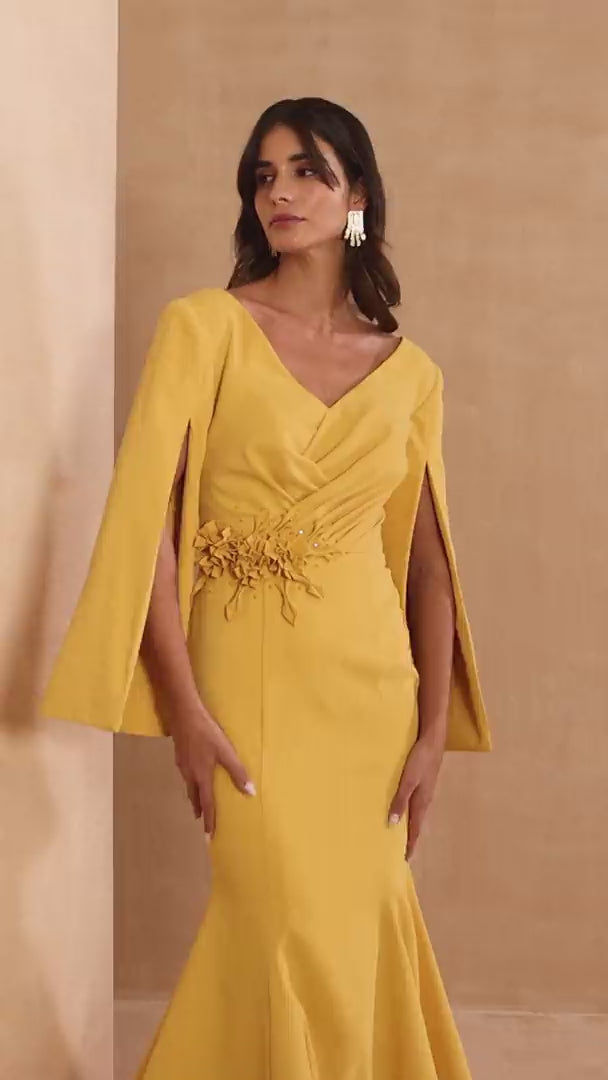 MNM Couture V02044