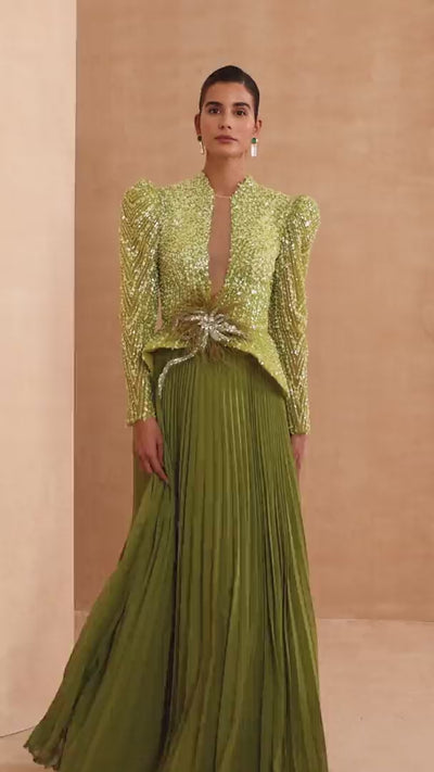 MNM Couture V06941