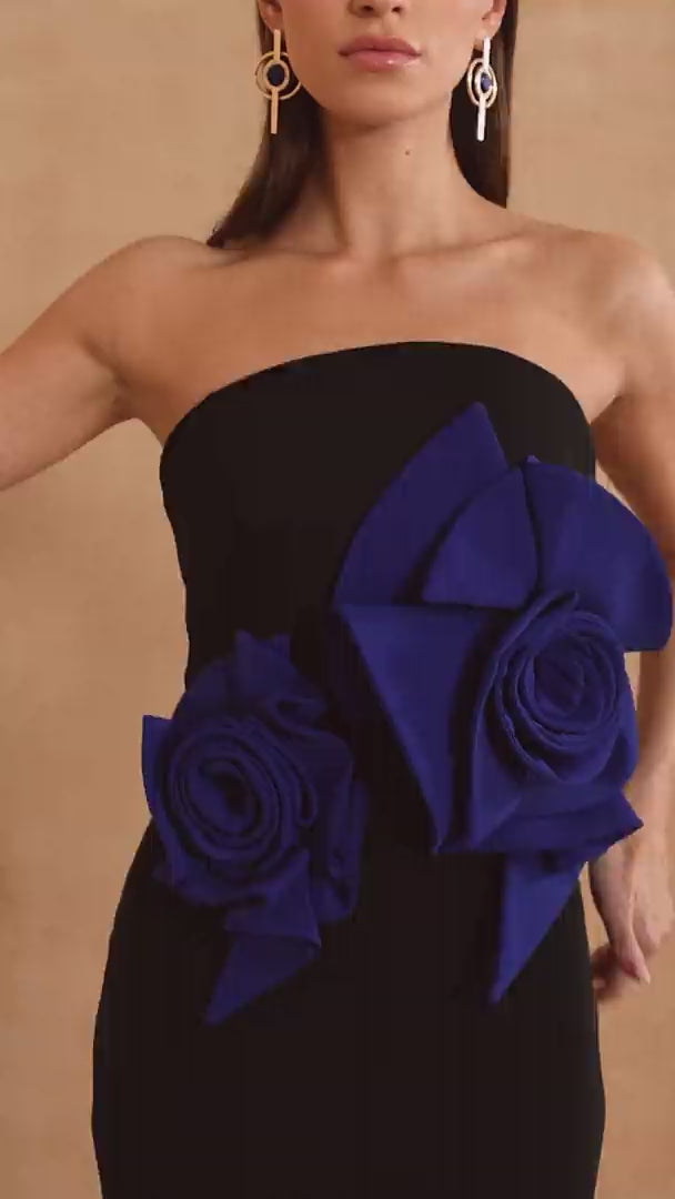MNM Couture V07456