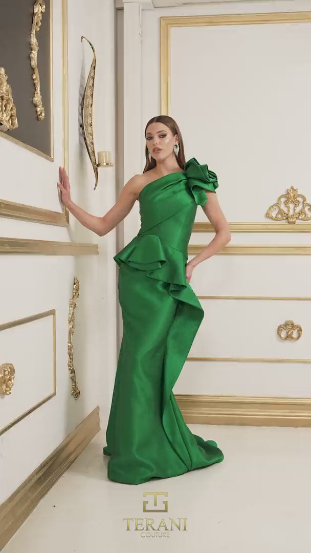 Terani Couture 252E5546