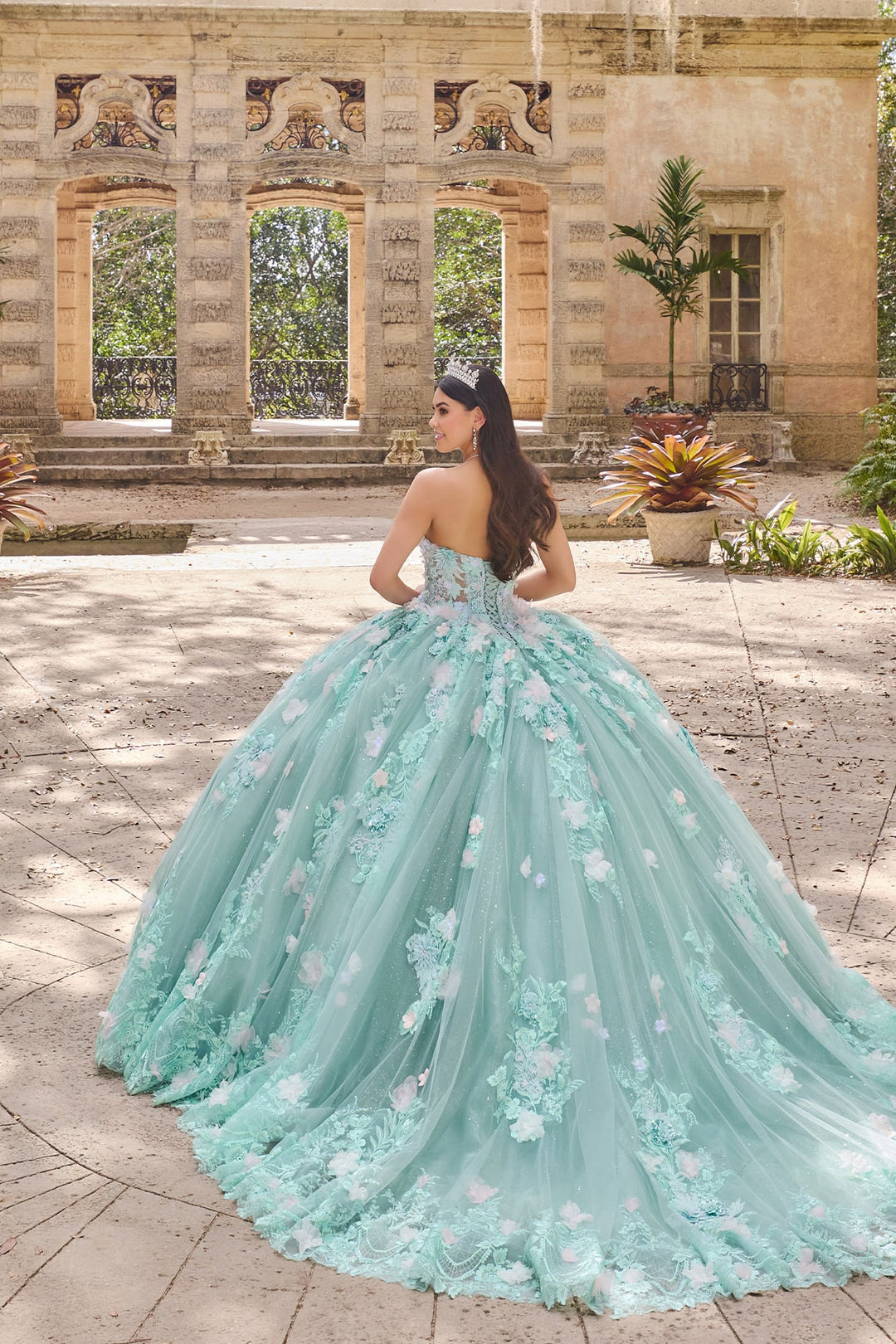 برنسيسا من أريانا فارا PR30133