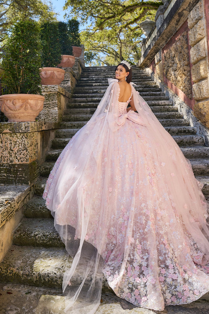 برنسيسا من أريانا فارا PR30135