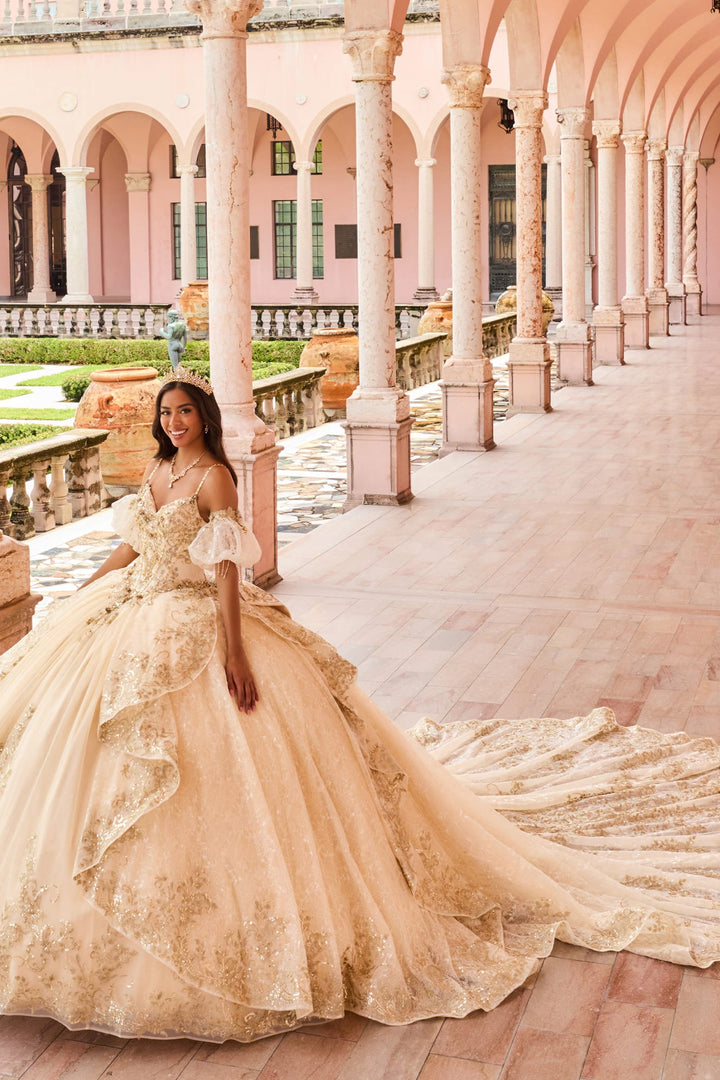 Princesa por Ariana Vara PR30161