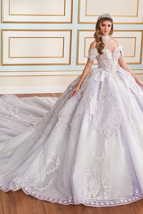 Princesa by Ariana Vara PR70101