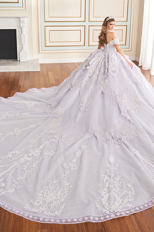 Princesa by Ariana Vara PR70101
