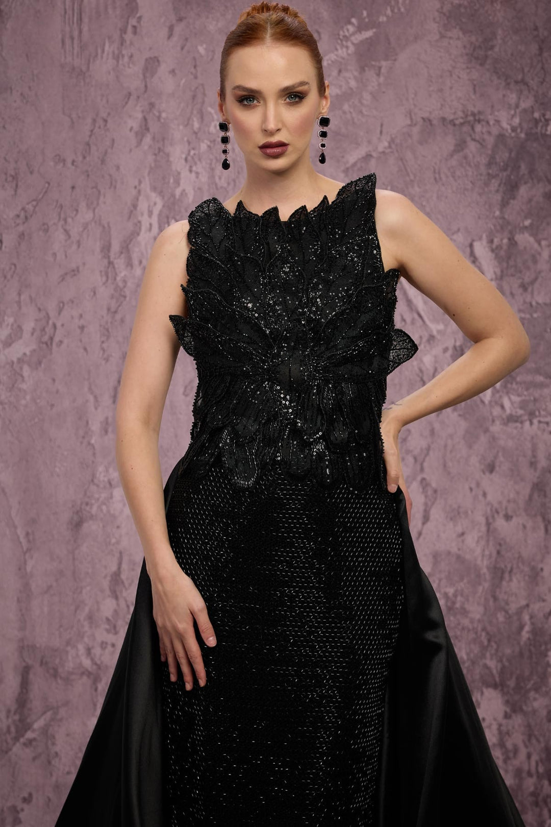 MNM Couture J03186