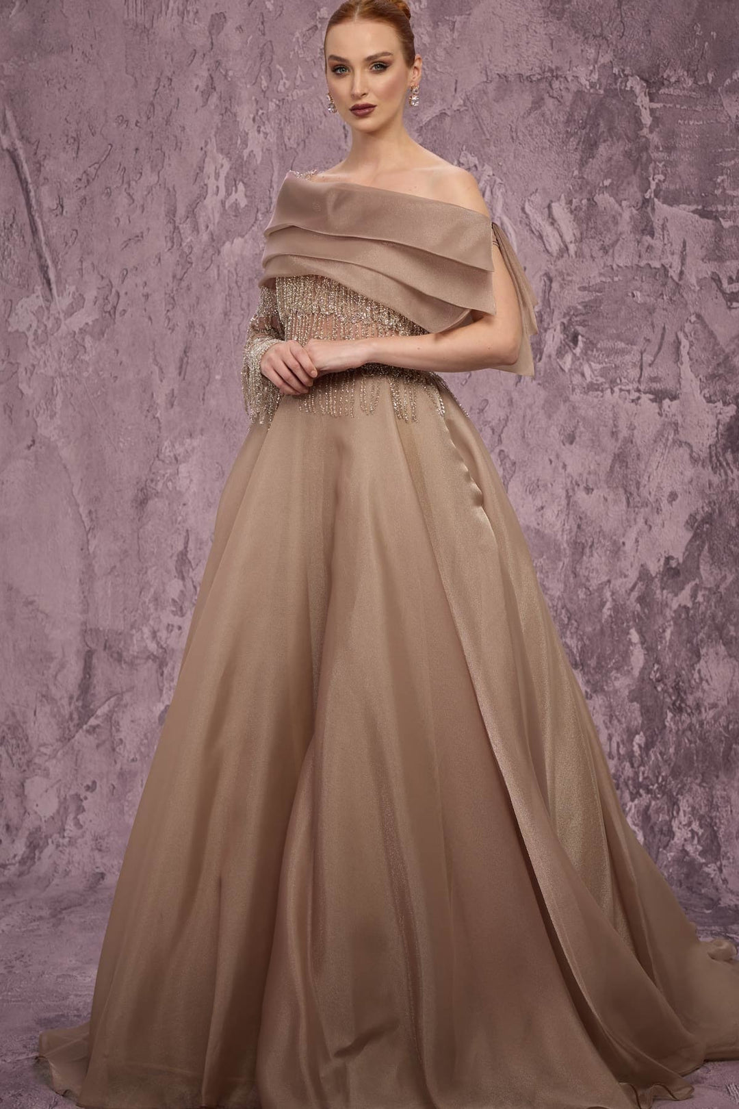 MNM Couture J03599
