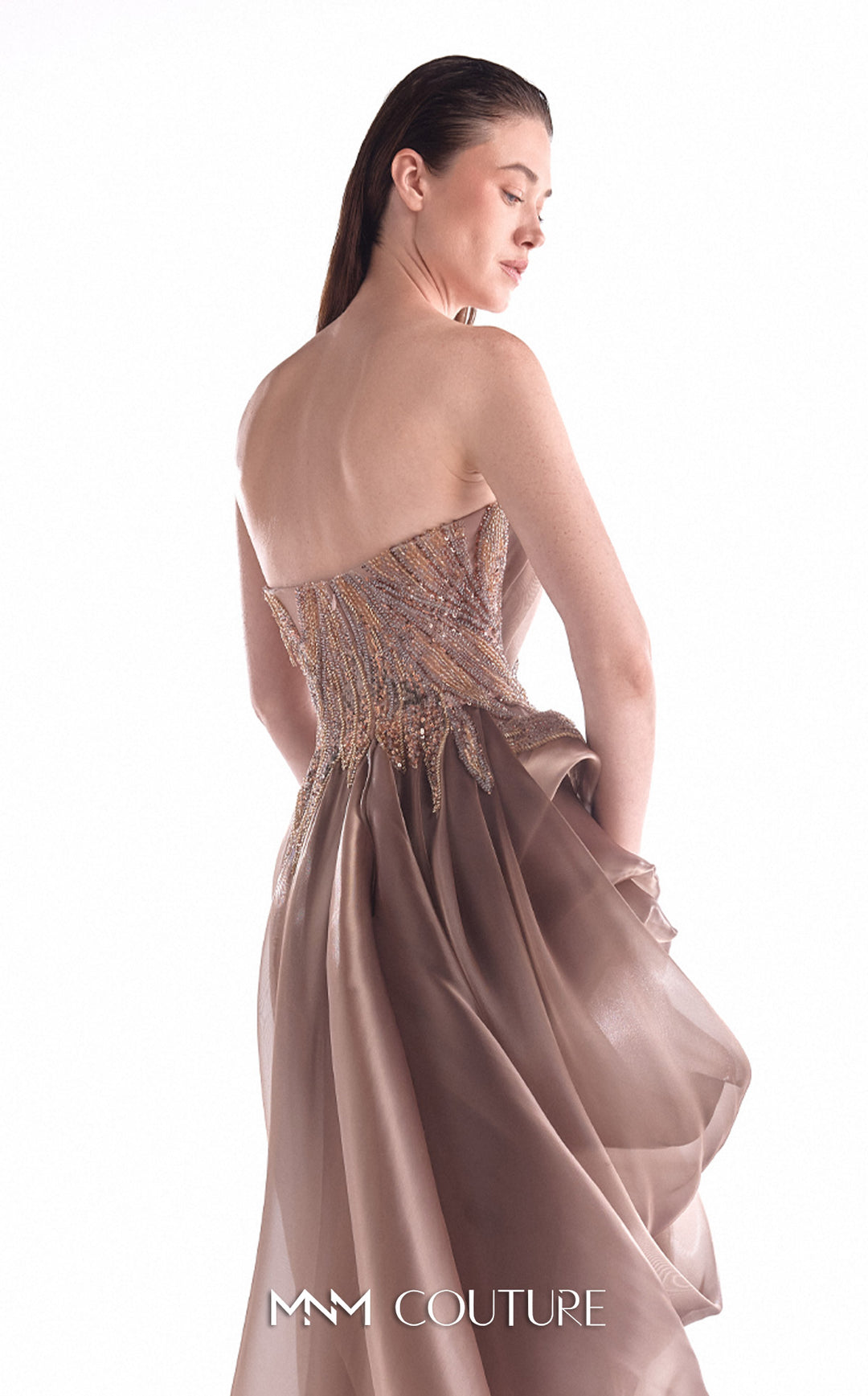 MNM Couture G2103