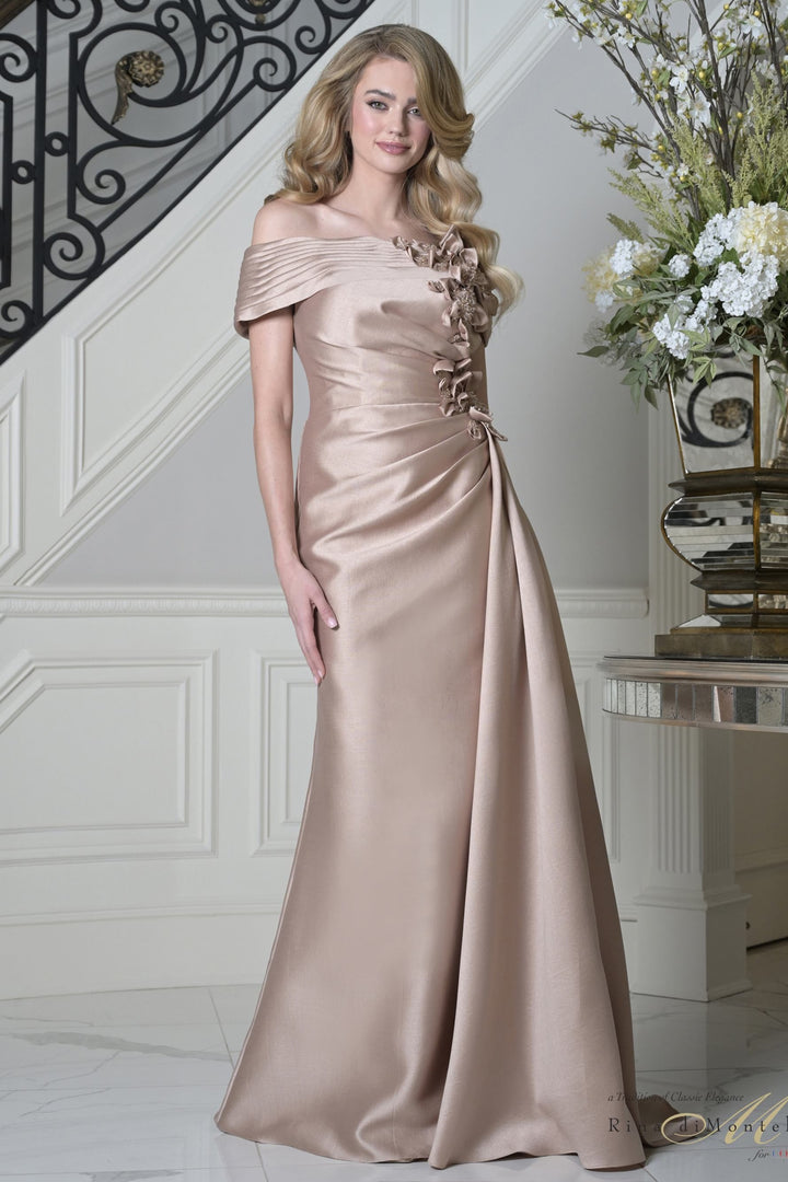 رينا دي مونتيلا RD3528