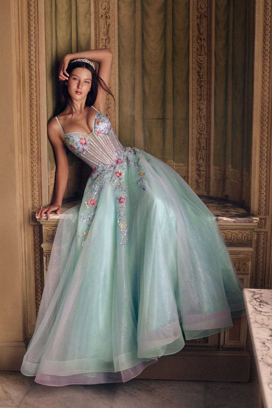 Alyce 62068