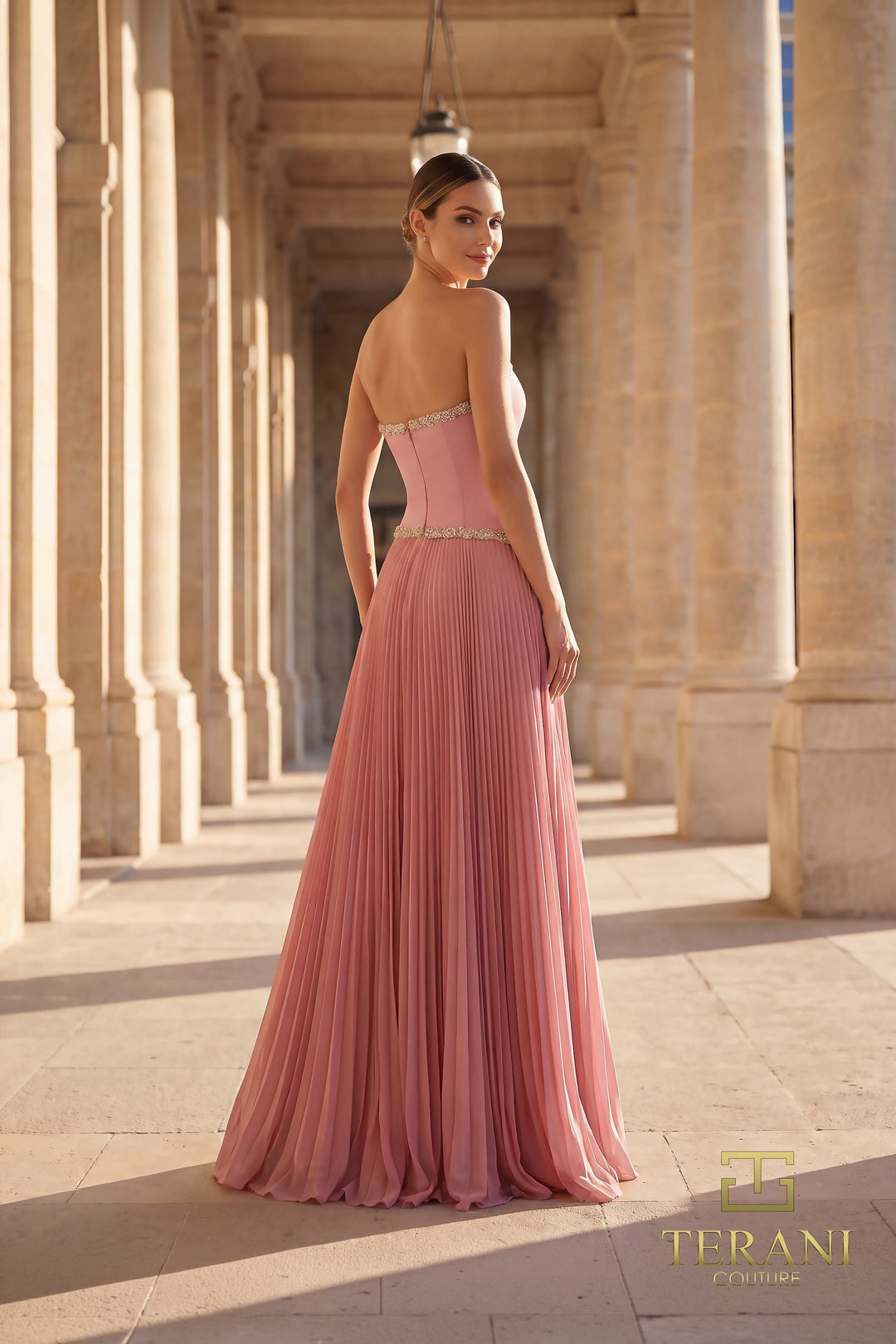 Terani Couture 262E7352