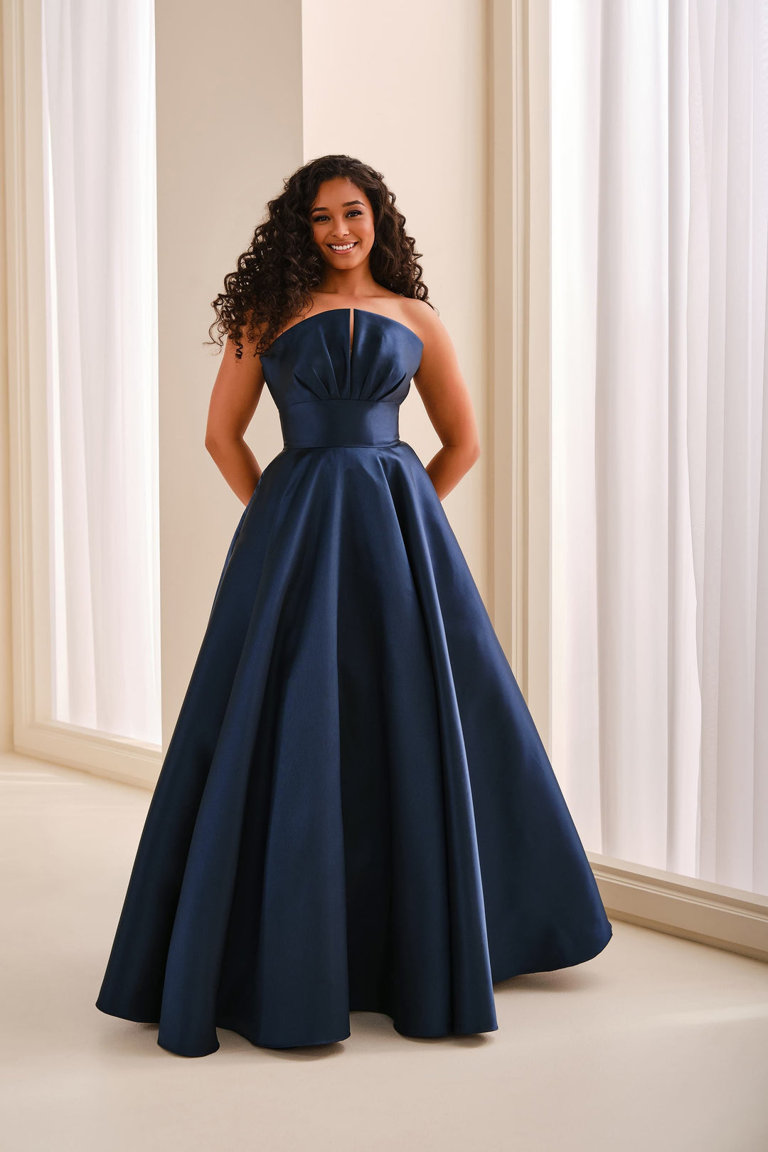 Mon Cheri Montage Designer Dresses and Gowns Mydressline Mon Cheri Montage Designer Dresses and Gowns Mydressline