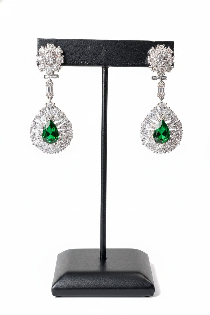 Iness INE032 – Elegant Beaded Earrings with Crystals
