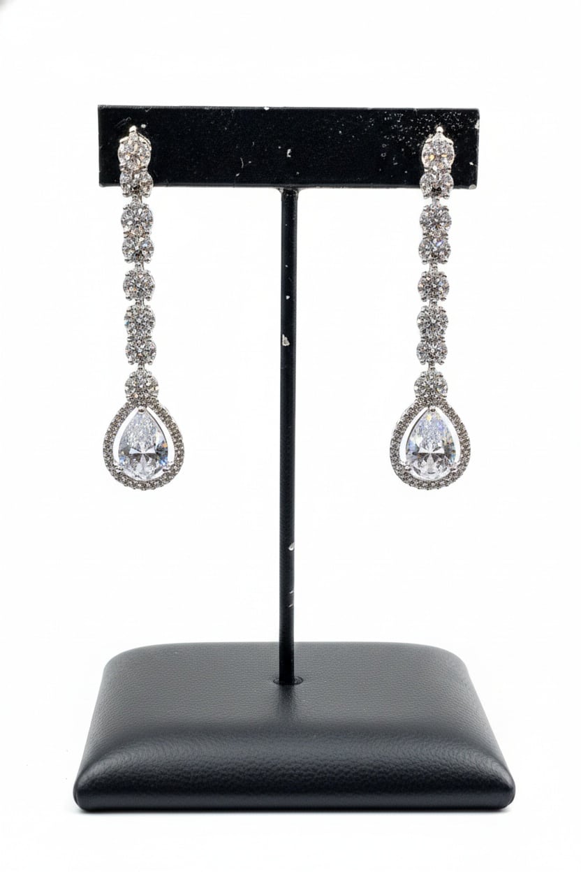 Iness INE033 – Elegant Crystal Drop Earrings