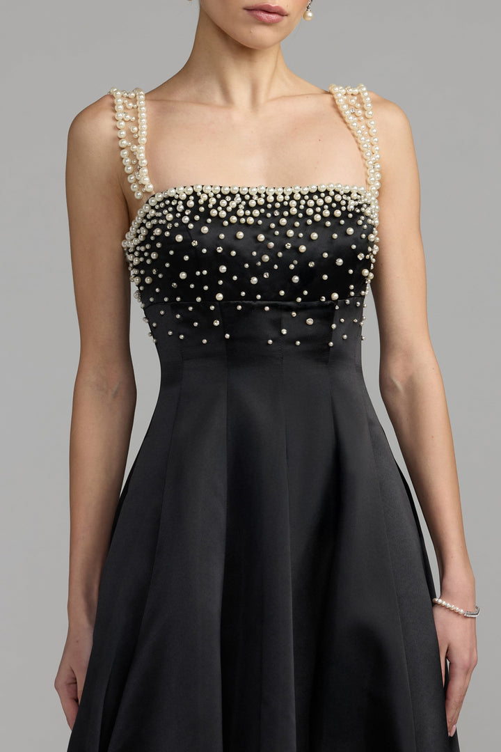 Mac Duggal 2426