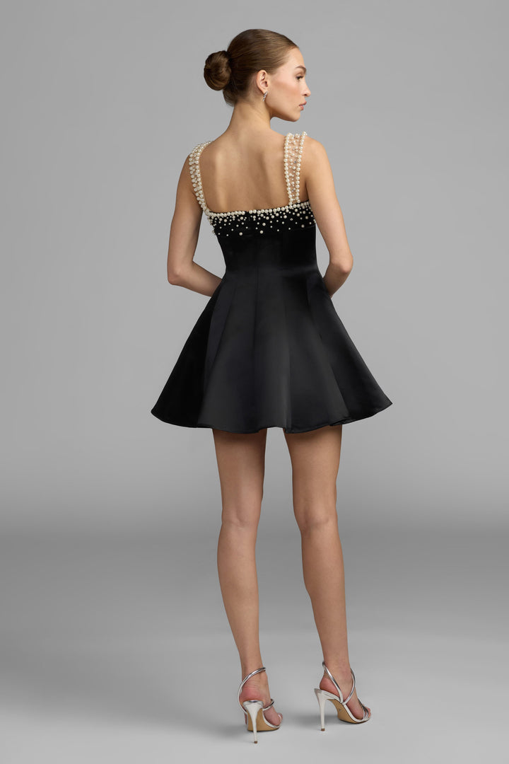Mac Duggal 2427