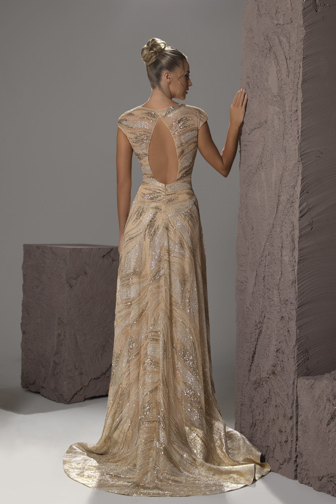 Reverie Couture SS301
