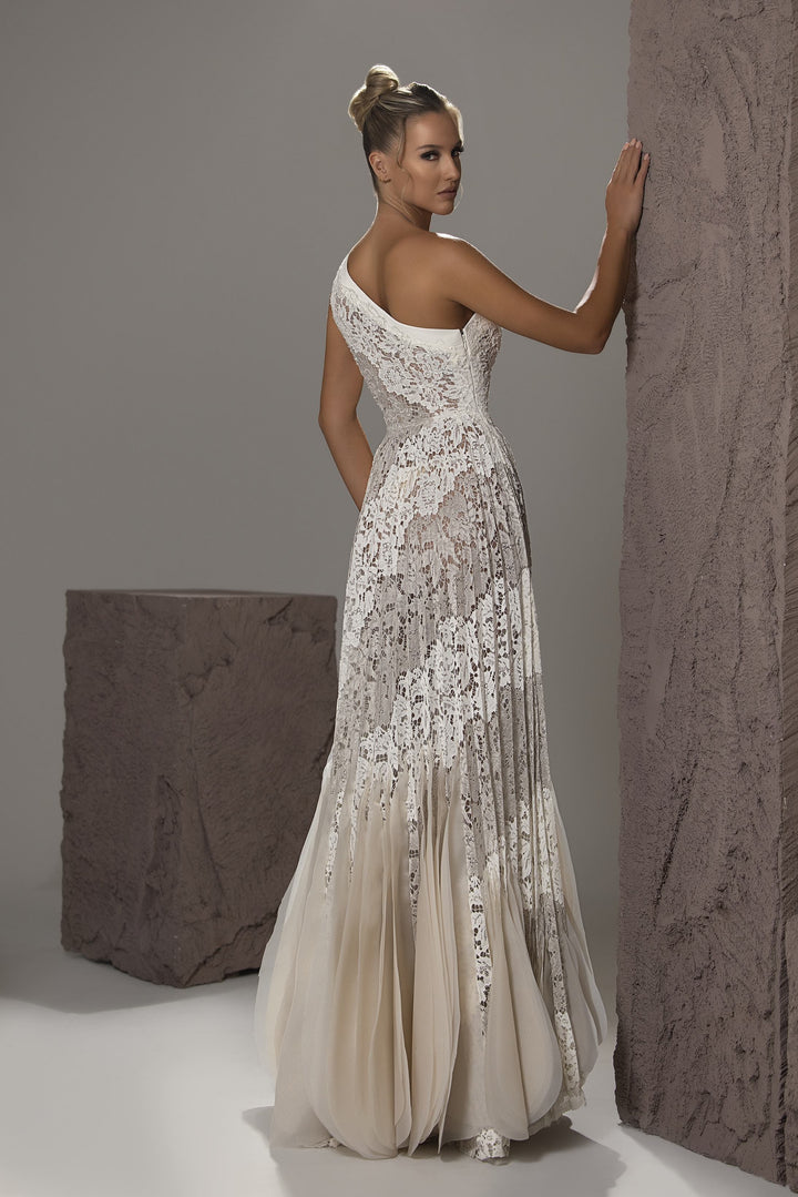Reverie Couture SS309