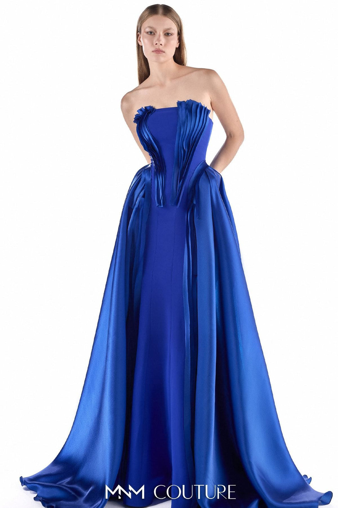 MNM Couture G2225