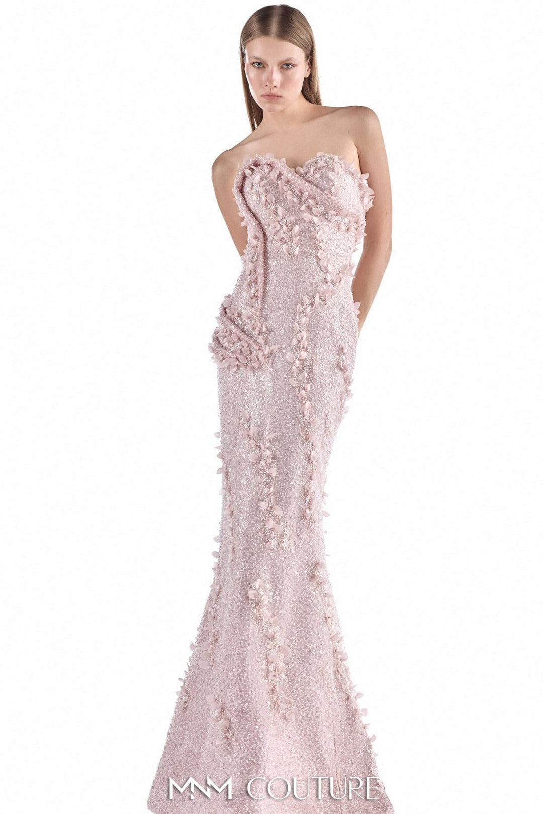 MNM Couture G2208
