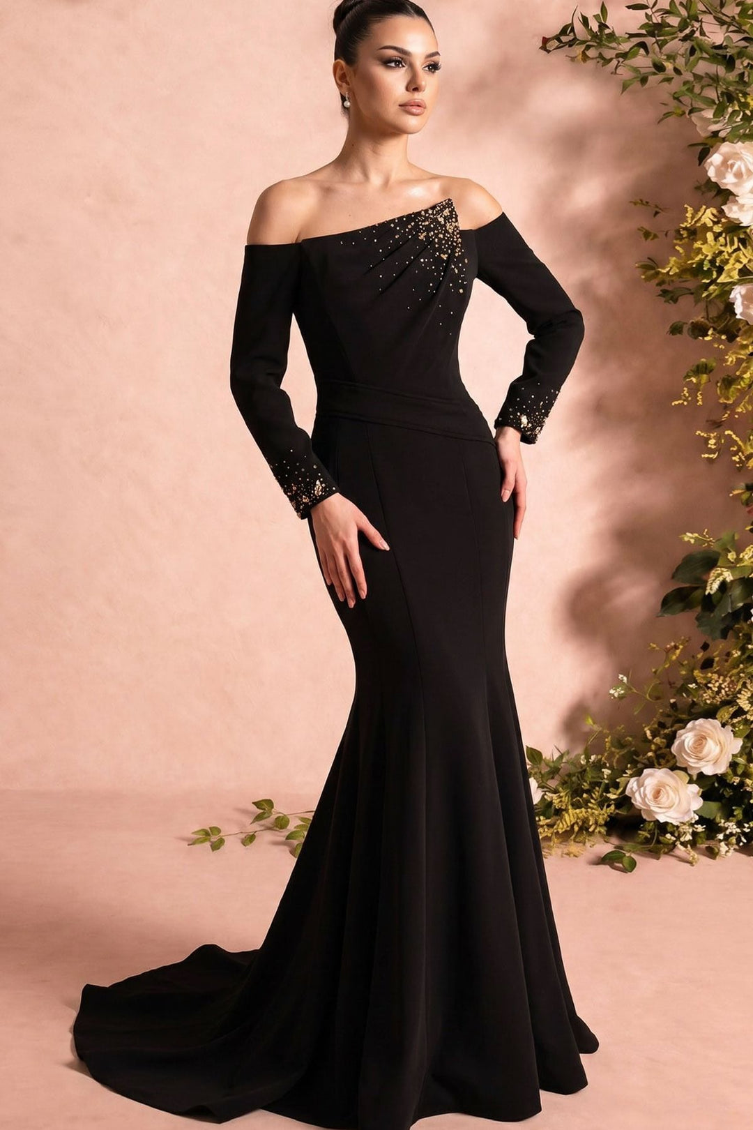 MNM Couture O07822