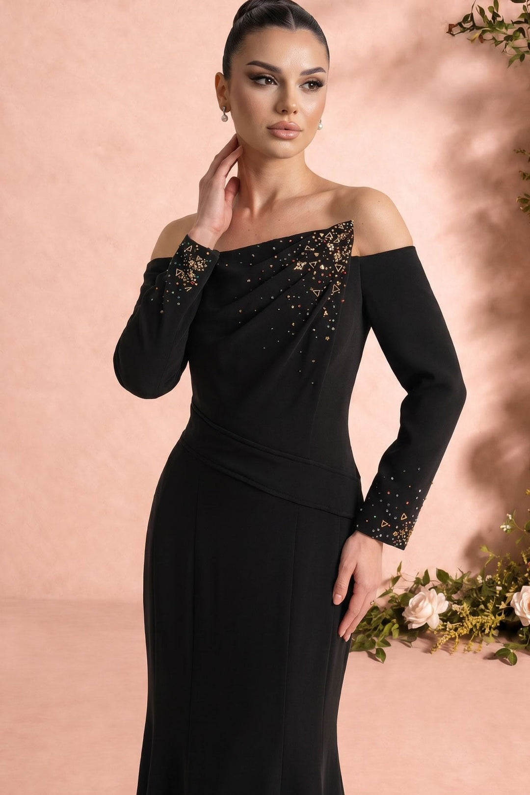 MNM Couture O07822