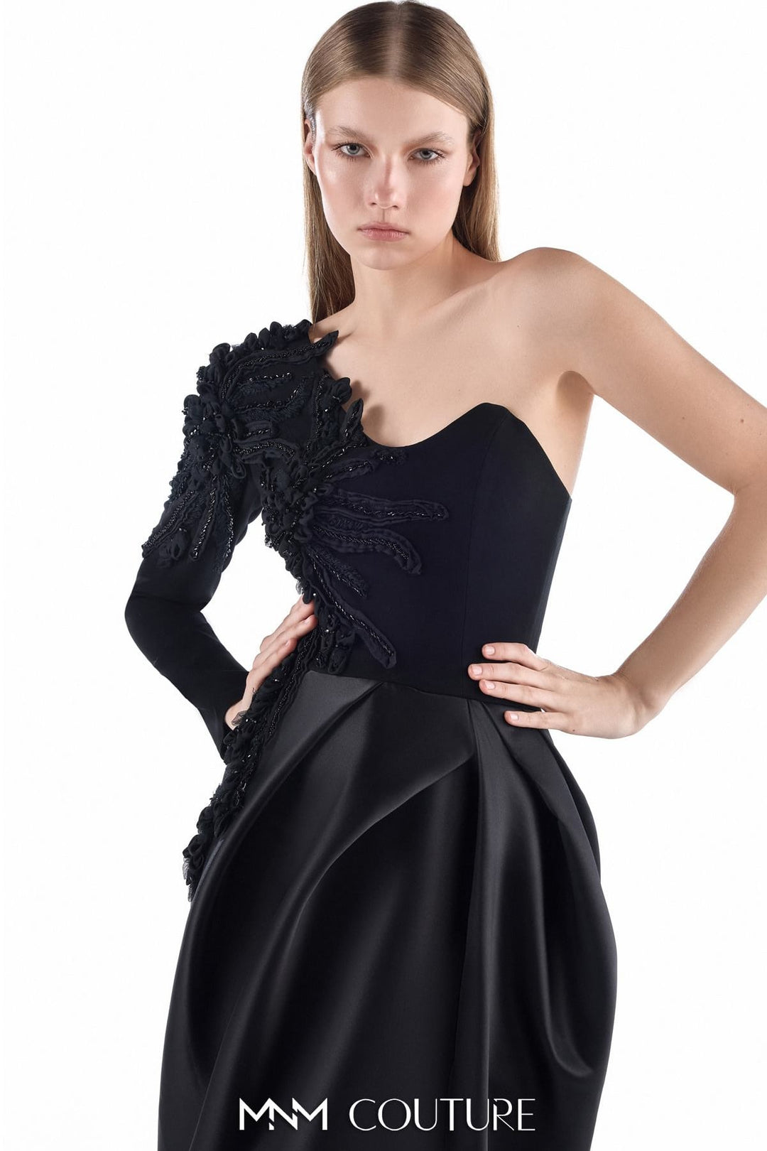MNM Couture G2250