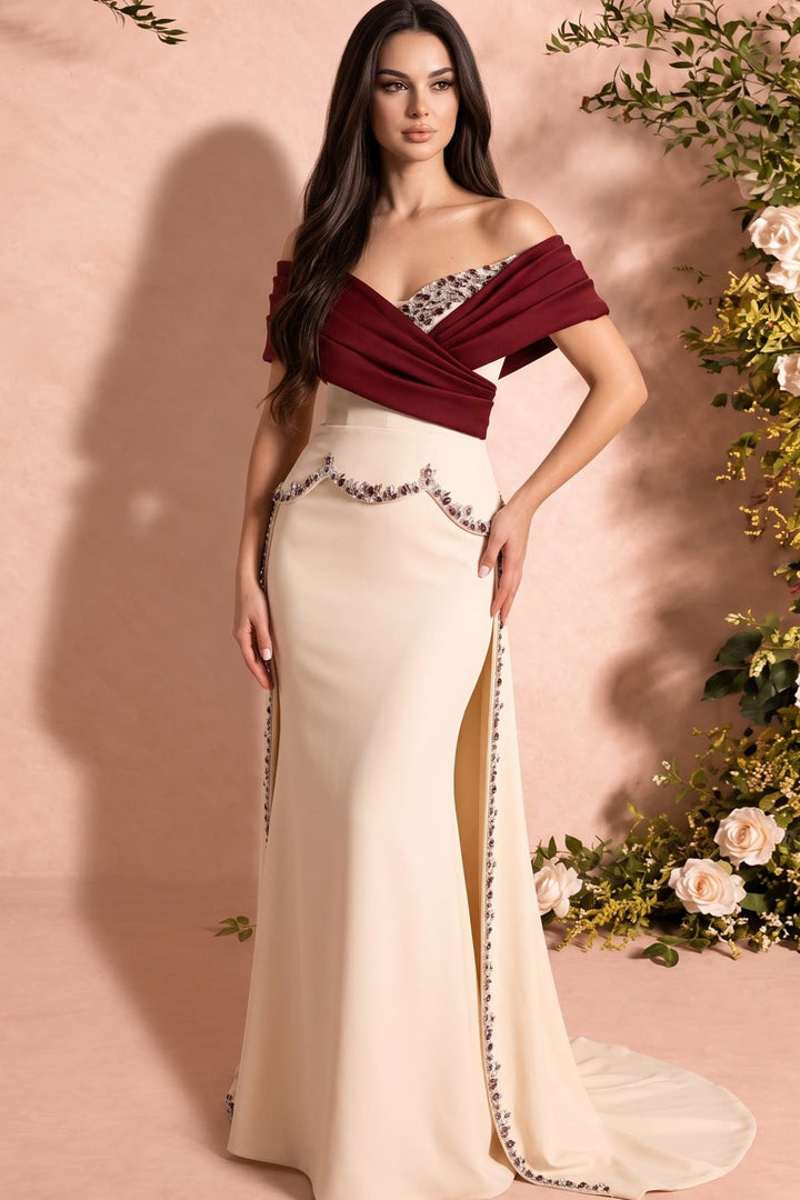MNM Couture O07865